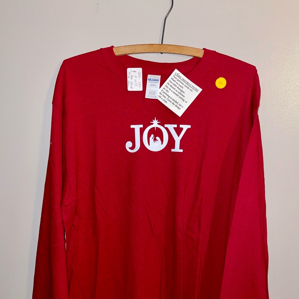 Christmas themed long sleeve t-shirt, dark red, NWT, size L